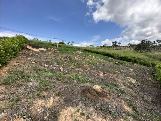 Lote en venta en Chocoita, Girón, 1102 m² · foto 6 de 24