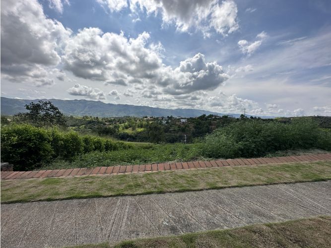 Lote en venta en Chocoita, Girón, 1102 m² · foto 8 de 24