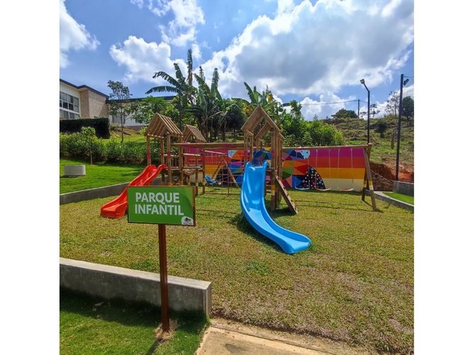 Lote en venta en Chocoita, Girón, 1102 m² · foto 19 de 24