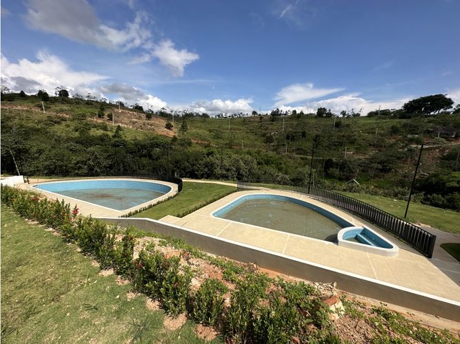 Lote en venta en Chocoita, Girón, 1102 m² · foto 20 de 24