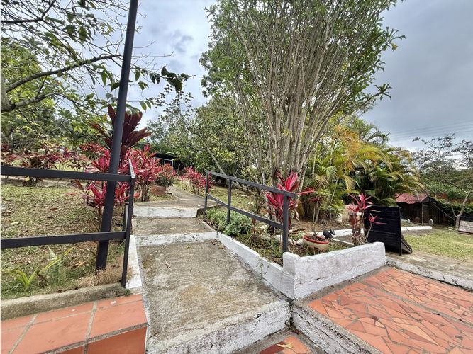 Casa de 6 alcobas en venta en Ruitoque, Girón, 49 m² · foto 7 de 20