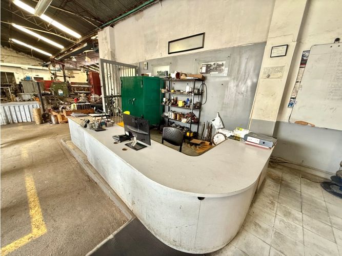 Bodega en venta en Gaitan, Bucaramanga, 2590 m² · foto 3 de 19