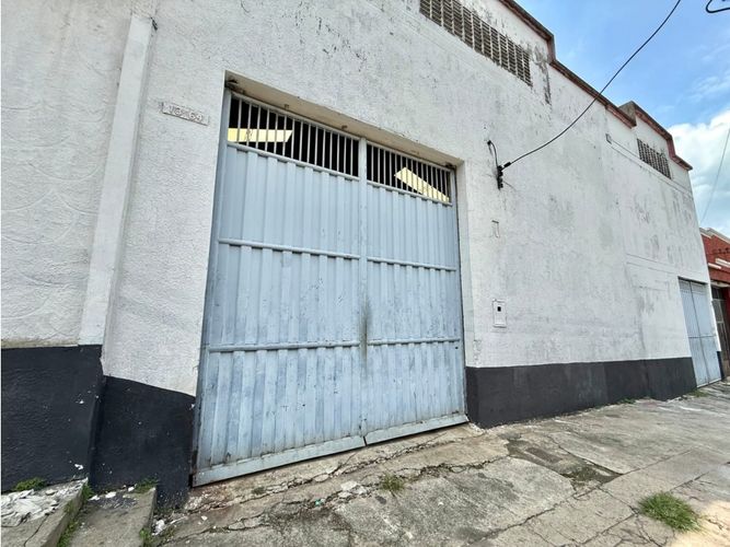 Bodega en venta en Gaitan, Bucaramanga, 2590 m² · foto 9 de 19