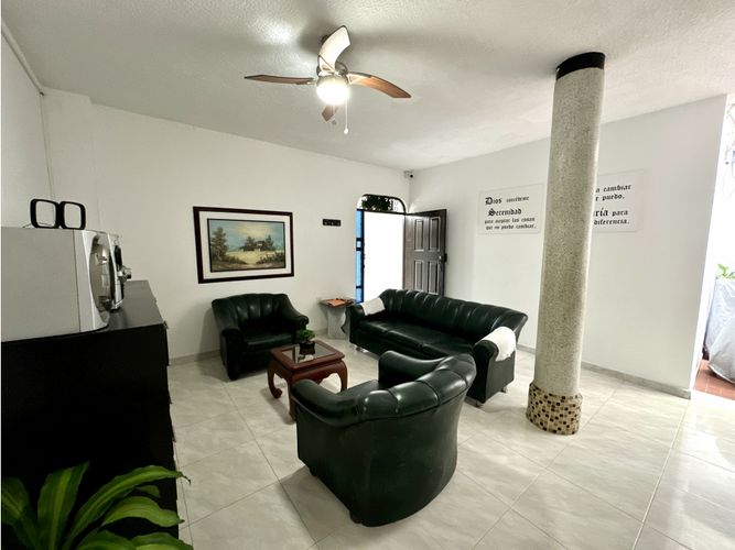 Casa de 11 alcobas en venta en Cabecera Del Llano, Bucaramanga, 500 m² · foto 10 de 24