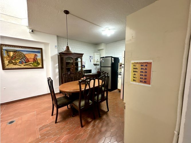 Casa de 11 alcobas en venta en Cabecera Del Llano, Bucaramanga, 500 m² · foto 13 de 24
