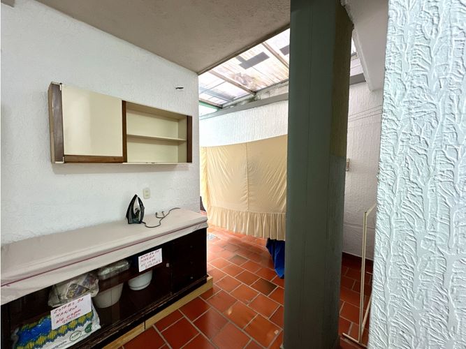 Casa de 11 alcobas en venta en Cabecera Del Llano, Bucaramanga, 500 m² · foto 18 de 24