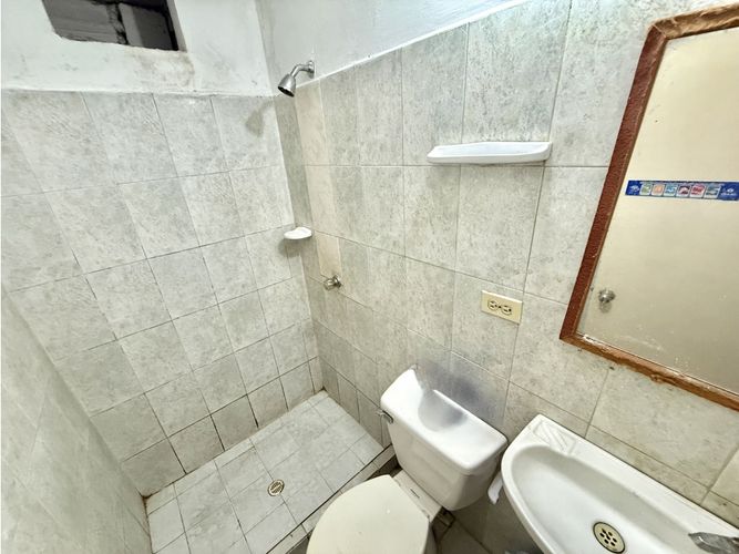 Edificio en venta en Centro, Bucaramanga, 1579 m² · foto 10 de 17