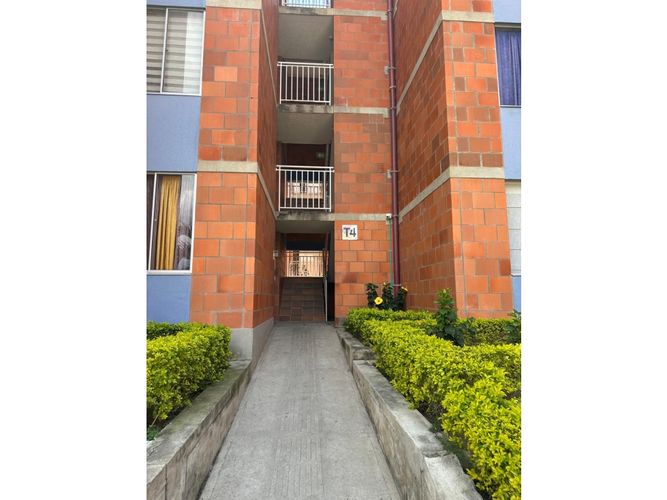 Apartamento de 3 alcobas en venta en Urbanizacion Monteverdi, Girón, 50 m² · foto 3 de 20