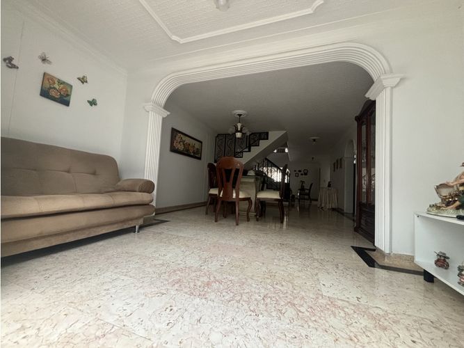Casa de 4 alcobas en venta en Granjas De Provenza, Bucaramanga, 161 m² · foto 7 de 24