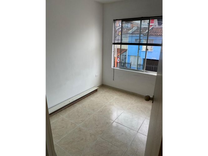 Apartamento de 3 alcobas en venta en Urbanizacion Monteverdi, Girón, 50 m² · foto 9 de 20