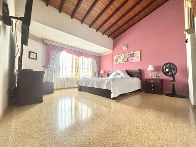 Casa de 4 alcobas en venta en Granjas De Provenza, Bucaramanga, 161 m² · foto 20 de 24