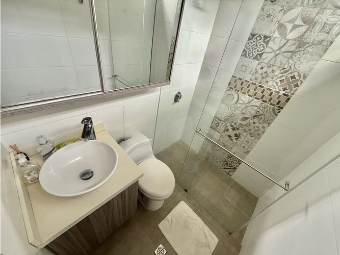 Apartamento de 2 alcobas en venta en Ruitoque, Girón, 156 m² · foto 12 de 24