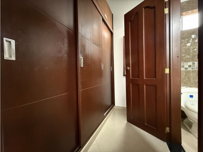 Casa de 5 alcobas en venta en Palomitas Del Progreso, Floridablanca, 296 m² · foto 13 de 20