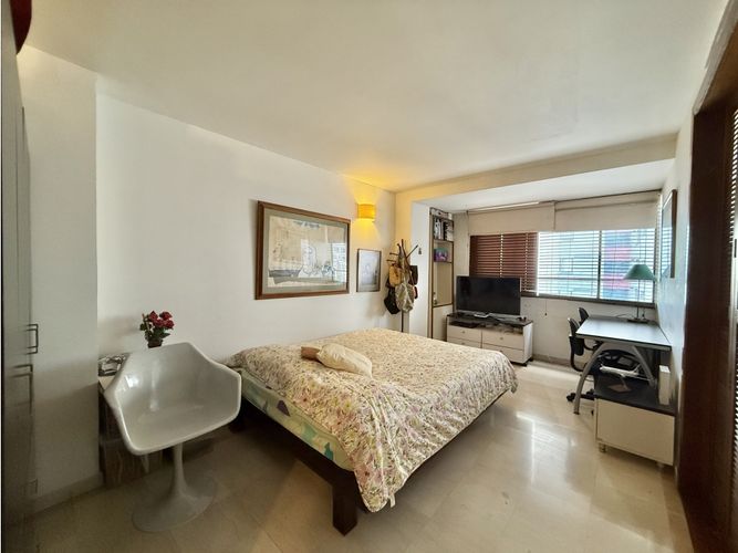 Apartamento de 4 alcobas en venta en Cabecera Del Llano, Bucaramanga, 281 m² · foto 17 de 20