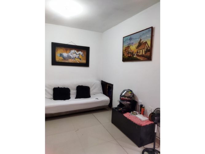 Casa de 4 alcobas en venta en Brisas Del Rio, Girón, 132 m² · foto 7 de 19