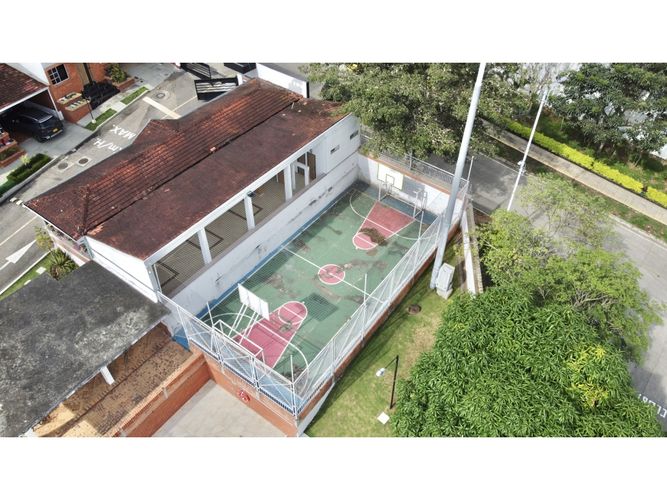 Casa de 5 alcobas en venta en Palomitas Del Progreso, Floridablanca, 296 m² · foto 20 de 20