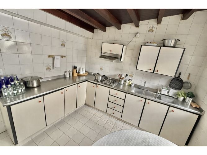 Casa de 7 alcobas en venta en Cabecera Del Llano, Bucaramanga, 500 m² · foto 5 de 19