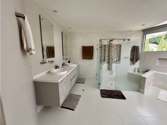Casa de 6 alcobas en venta en Cn. Menzuly Campestre, Piedecuesta, 866 m² · foto 7 de 24