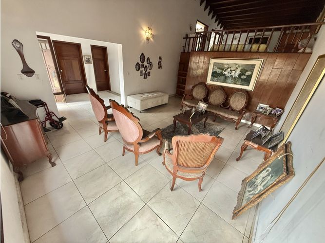 Casa de 7 alcobas en venta en Cabecera Del Llano, Bucaramanga, 500 m² · foto 19 de 19