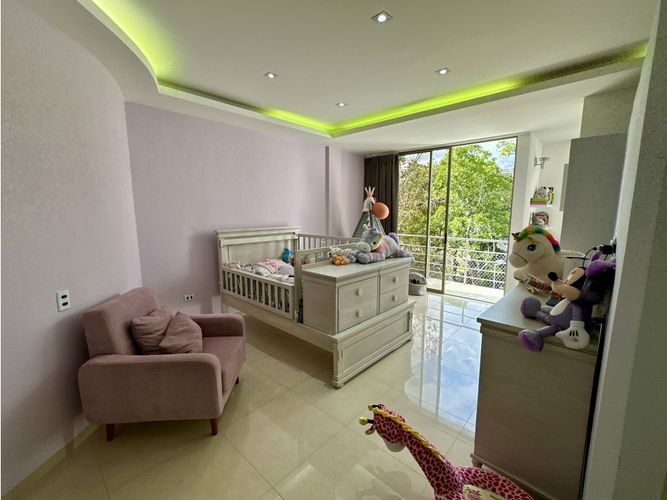 Casa de 6 alcobas en venta en Cn. Menzuly Campestre, Piedecuesta, 866 m² · foto 17 de 24