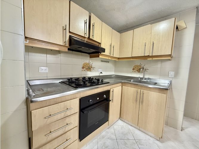 Apartamento de 3 alcobas en venta en El Prado, Bucaramanga, 96 m² · foto 2 de 20