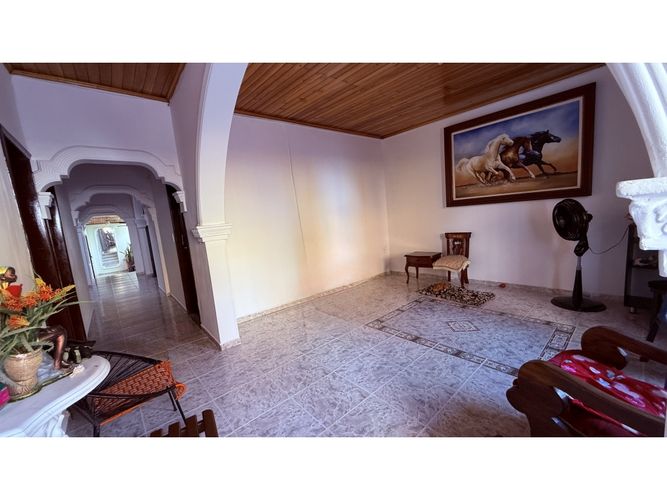 Casa de 5 alcobas en venta en Bolarqui, Bucaramanga, 169 m² · foto 5 de 15