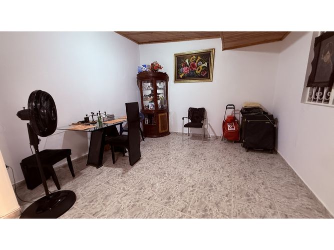 Casa de 5 alcobas en venta en Bolarqui, Bucaramanga, 169 m² · foto 12 de 15