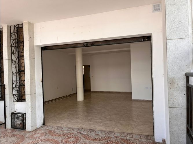 Casa de 11 alcobas en venta en San Alonso, Bucaramanga, 423 m² · foto 14 de 24