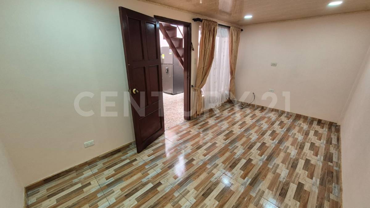 Casa en venta en Roma, Bogotá · foto 10 de 16