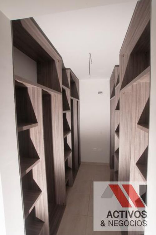 Casa de 3 alcobas en venta en La Horcona, Armenia, 252 m² · foto 16 de 24