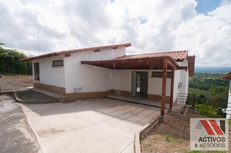 Casa de 3 alcobas en venta en La Horcona, Armenia, 252 m² · foto 19 de 24