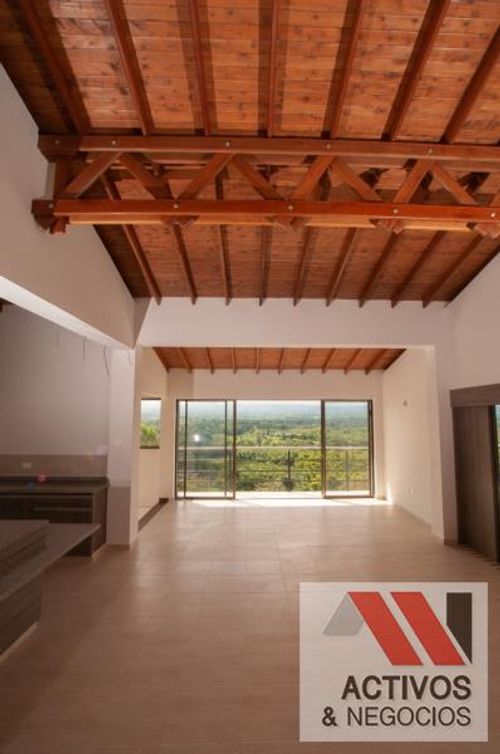 Casa de 3 alcobas en venta en La Horcona, Armenia, 252 m² · foto 24 de 24