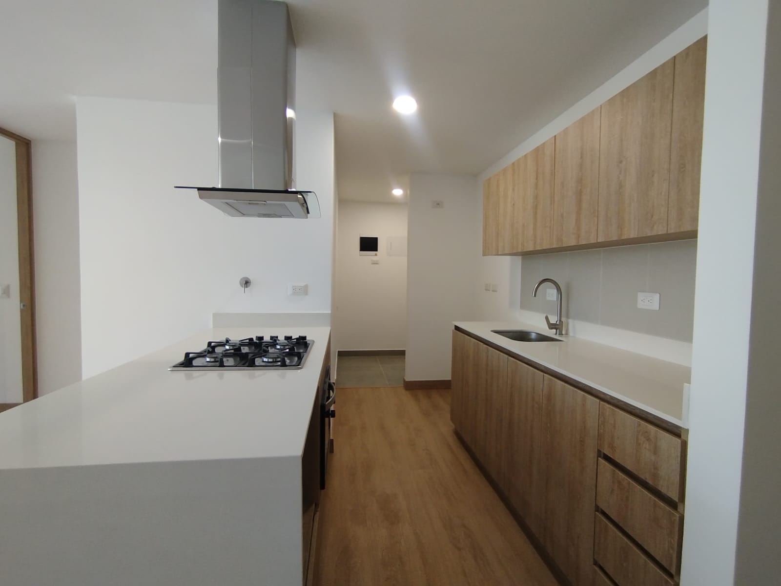 Apartamento en arriendo en Centro, Rionegro · foto 2 de 12