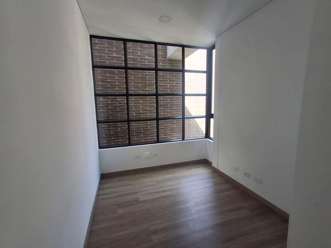 Apartamento de 3 alcobas en arriendo en Sajonia, Rionegro, 166 m² · foto 8 de 21
