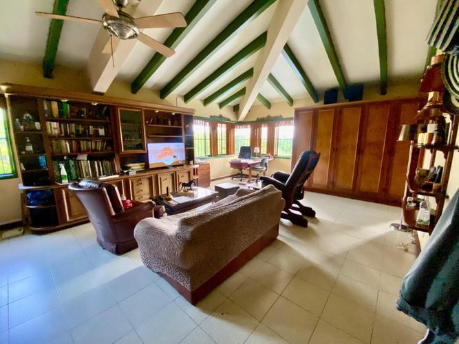 Casa de 5 alcobas en venta en Ciudad Jardin, Cali, 527 m² · foto 5 de 17