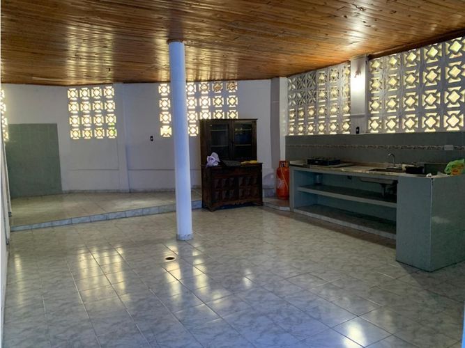 Casa de 4 alcobas en venta en Girardot, Girardot, 500 m² · foto 13 de 24