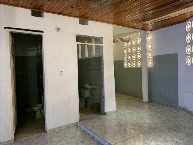 Casa de 4 alcobas en venta en Girardot, Girardot, 500 m² · foto 15 de 24