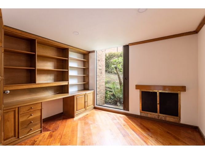 Casa de 4 alcobas en venta en Vereda Suba Naranjos, Bogotá, 420 m² · foto 7 de 21