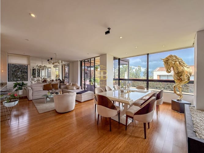 Casa de 3 alcobas en venta en Chuntame, Chía, 208 m² · foto 2 de 24