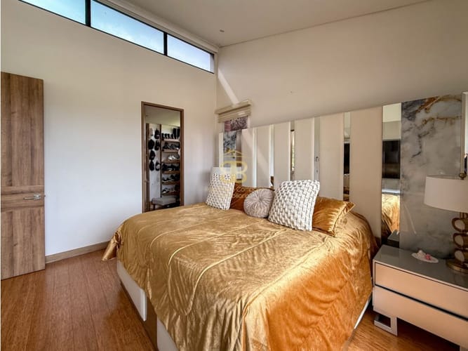 Casa de 3 alcobas en venta en Chuntame, Chía, 208 m² · foto 16 de 24