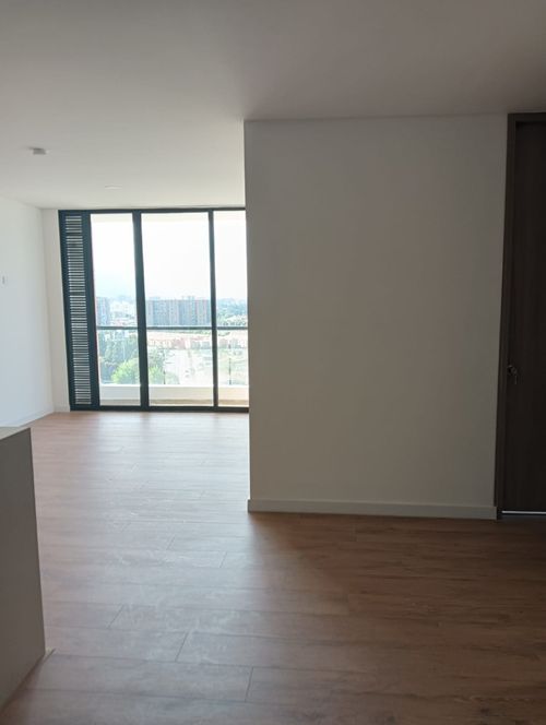 Apartamento de 3 alcobas en venta en La Salle, Bogotá, 89 m² · foto 4 de 22