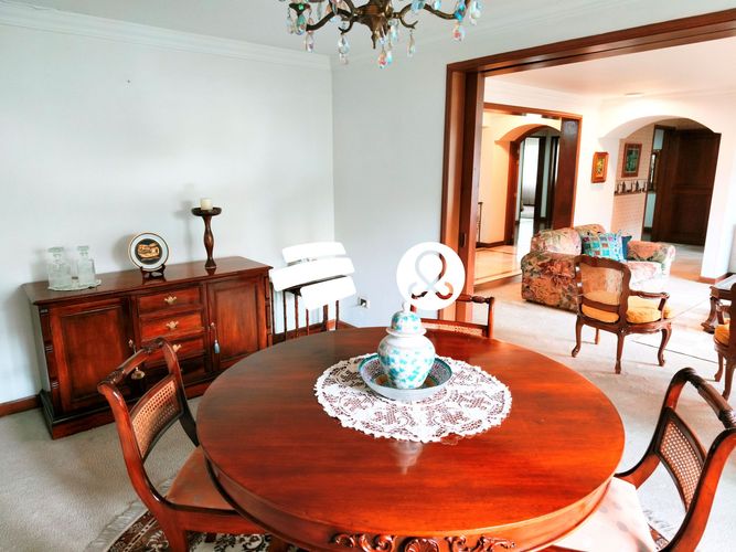 Apartamento de 3 alcobas en venta en Cerros De Suba, Bogotá, 230 m² · foto 5 de 24