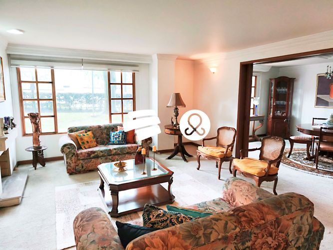 Apartamento de 3 alcobas en venta en Cerros De Suba, Bogotá, 230 m² · foto 6 de 24
