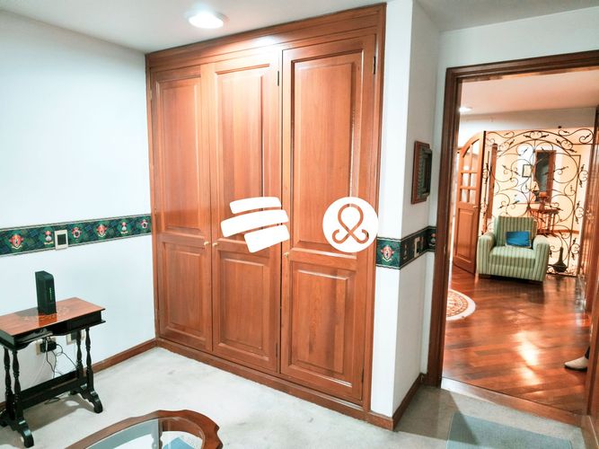 Apartamento de 3 alcobas en venta en Cerros De Suba, Bogotá, 230 m² · foto 22 de 24