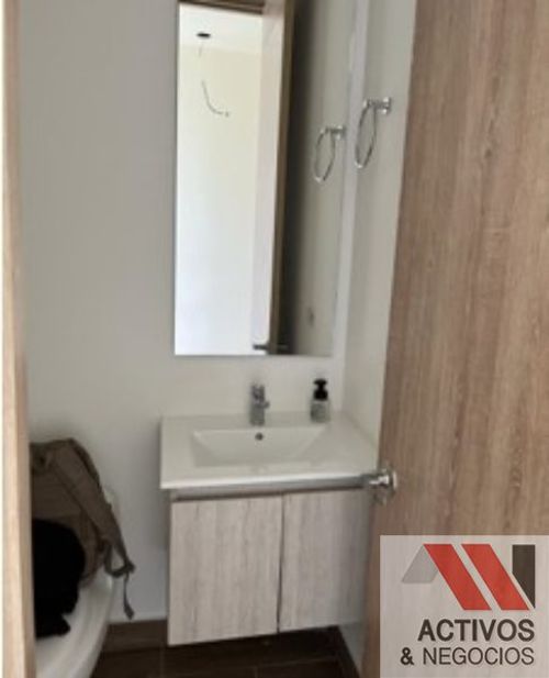 Oficina en venta en El Diamante No. 2, Medellín, 60 m² · foto 5 de 7