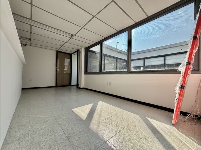 Oficina en venta en La Concordia, Bucaramanga, 209 m² · foto 4 de 21