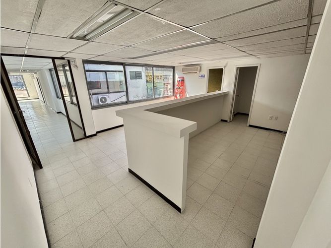 Oficina en venta en La Concordia, Bucaramanga, 209 m² · foto 6 de 21