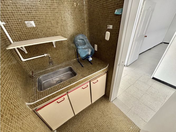 Oficina en venta en La Concordia, Bucaramanga, 209 m² · foto 11 de 21