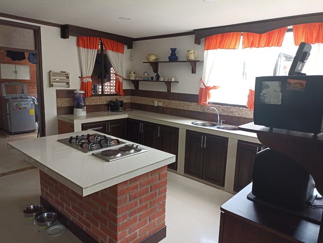 Apartamento en venta en Batara, Pereira · foto 3 de 24