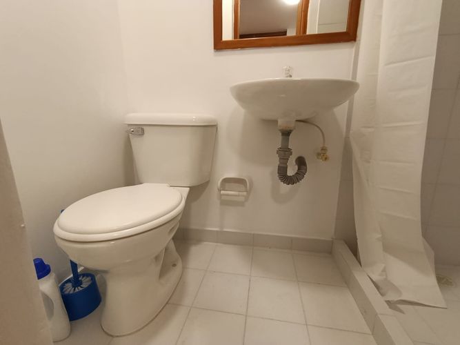 Apartamento de 3 alcobas en arriendo en El Poblado, Medellín, 100 m² · foto 4 de 12
